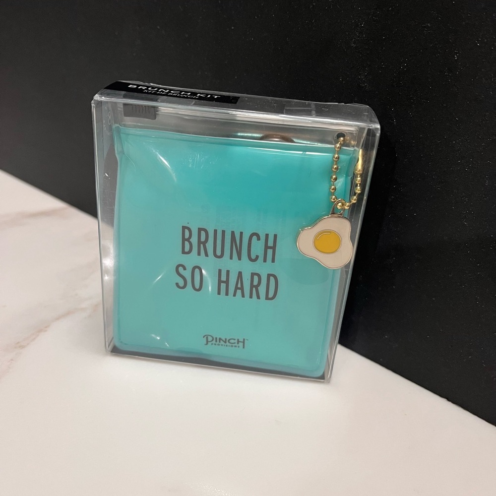 BRUNCH SO HARD Brunch Kit 8 Essentials To Carry In Purse On The Go NWT